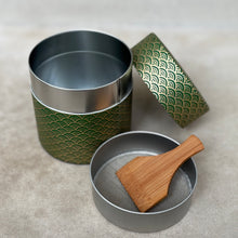 Load image into Gallery viewer, Matcha Canister with Strainer - Seigaiha