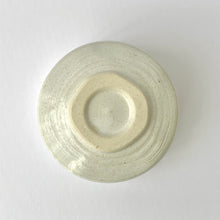 Load image into Gallery viewer, KOHIKI White matcha tea bowl