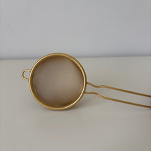 Load image into Gallery viewer, 【NEW】Premium Matcha Strainer: 24K plating GOLD/ Copper + 18K plating ROSE GOLD
