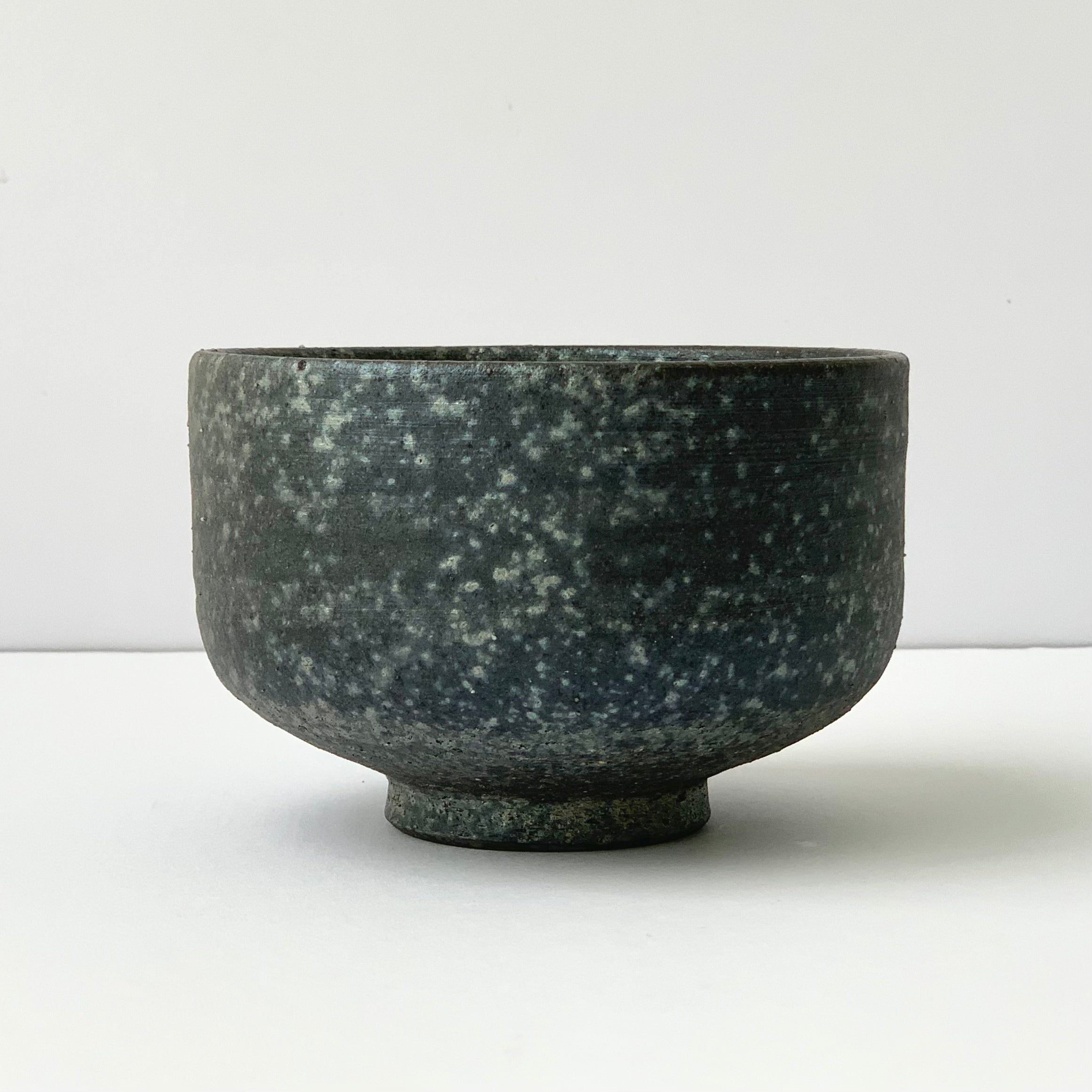 SHIGARAKI ware | Yohen Ibushi Chawan – Matcha and Forest